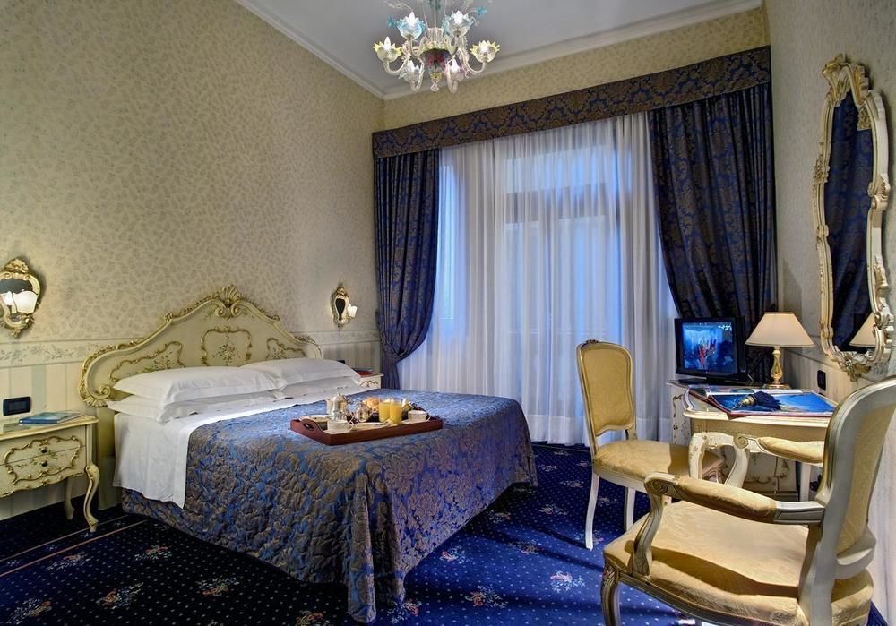 Montecarlo Hotel Venecia